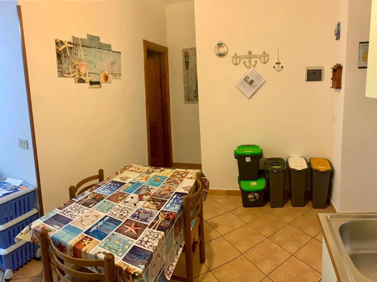 Appartamento Al Centro Di Ustica Isola di Ustica 0*,  Italië